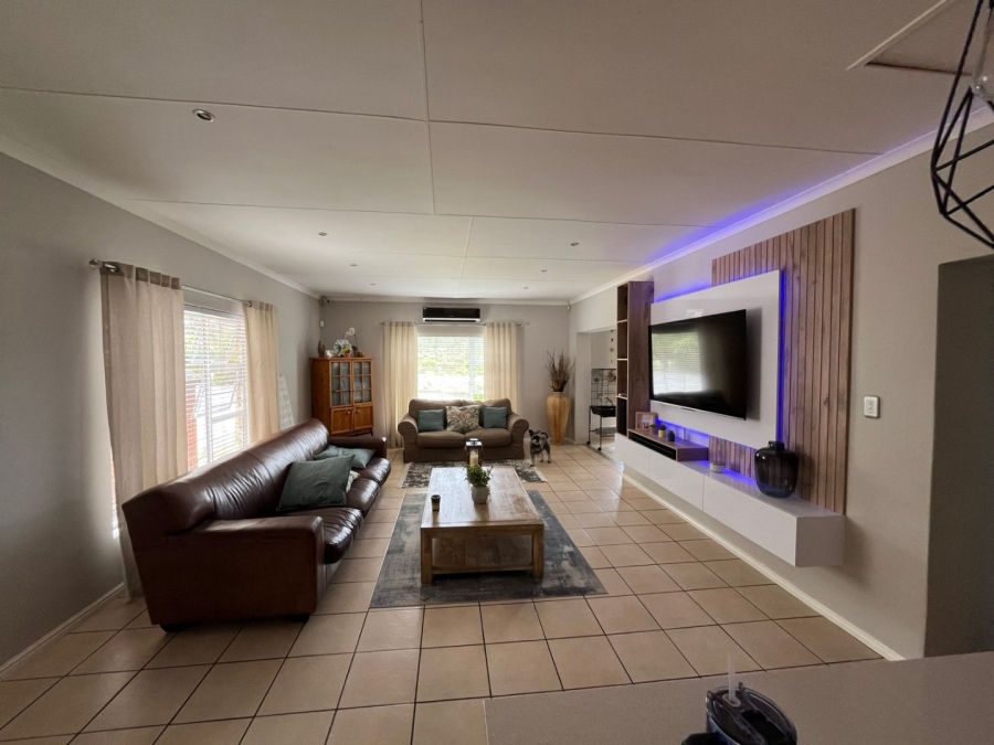 3 Bedroom Property for Sale in Vanes Estate Eastern Cape